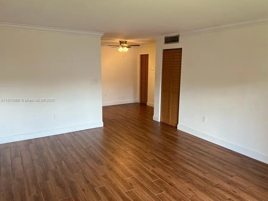 7160 Fairway Dr #J18, Miami Lakes, FL 33014 - Image #3