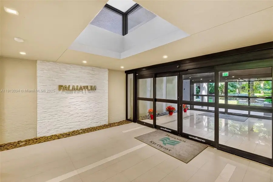 181 Crandon Blvd #106, Key Biscayne, FL 33149 - Image #3