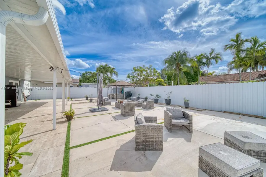 12542 SW 223rd St, Miami, FL 33170 - Image #2