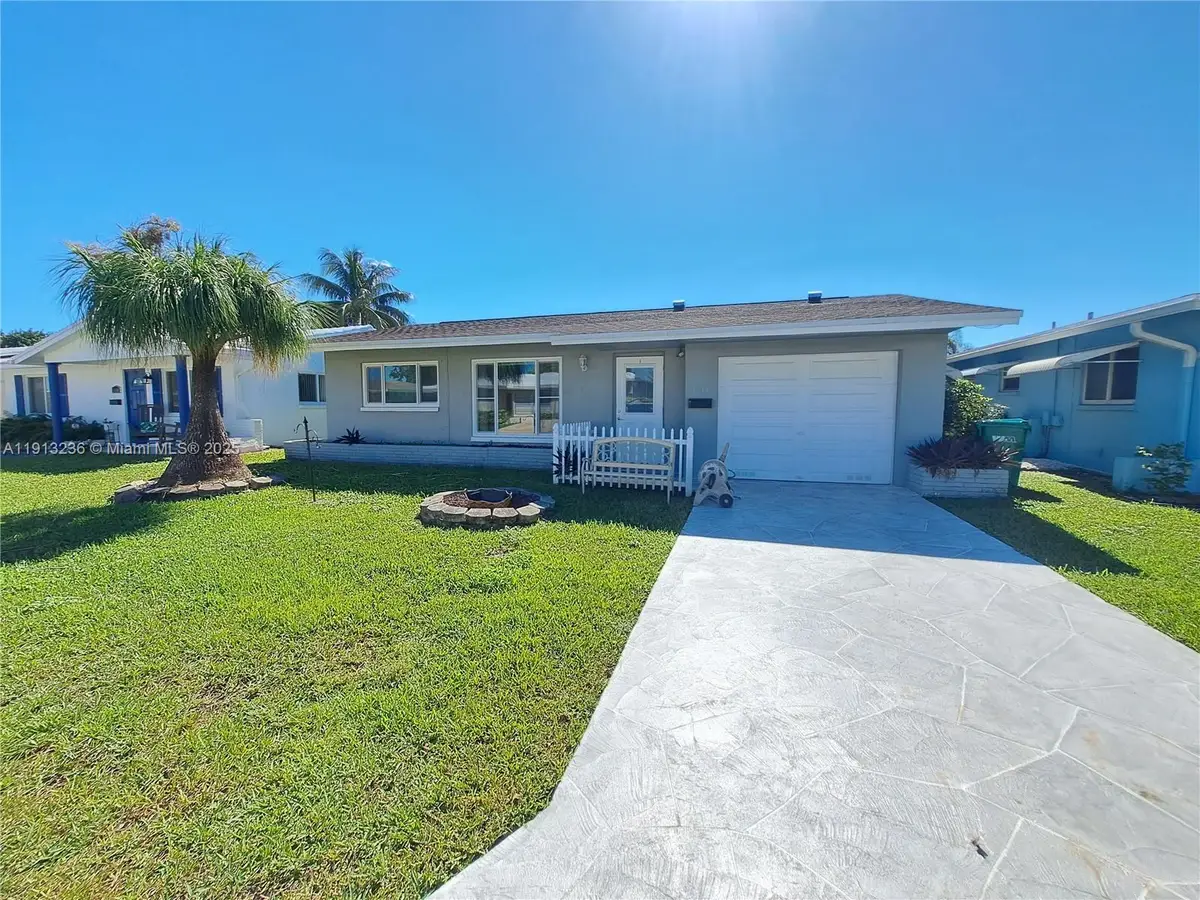 5010 NW 51st Ct, Tamarac, FL 33319 - Image #1