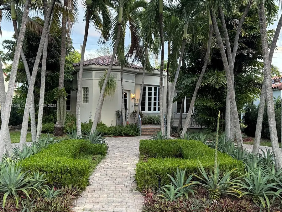 1335 Lenox Ave, Miami Beach, FL 33139 - Image #3