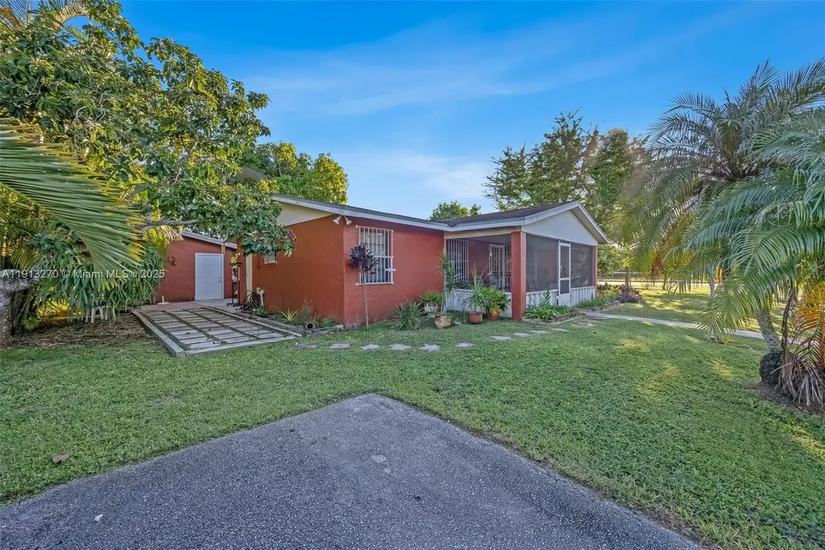 1798 SW 4th St, Homestead, FL 33030 - Image #1