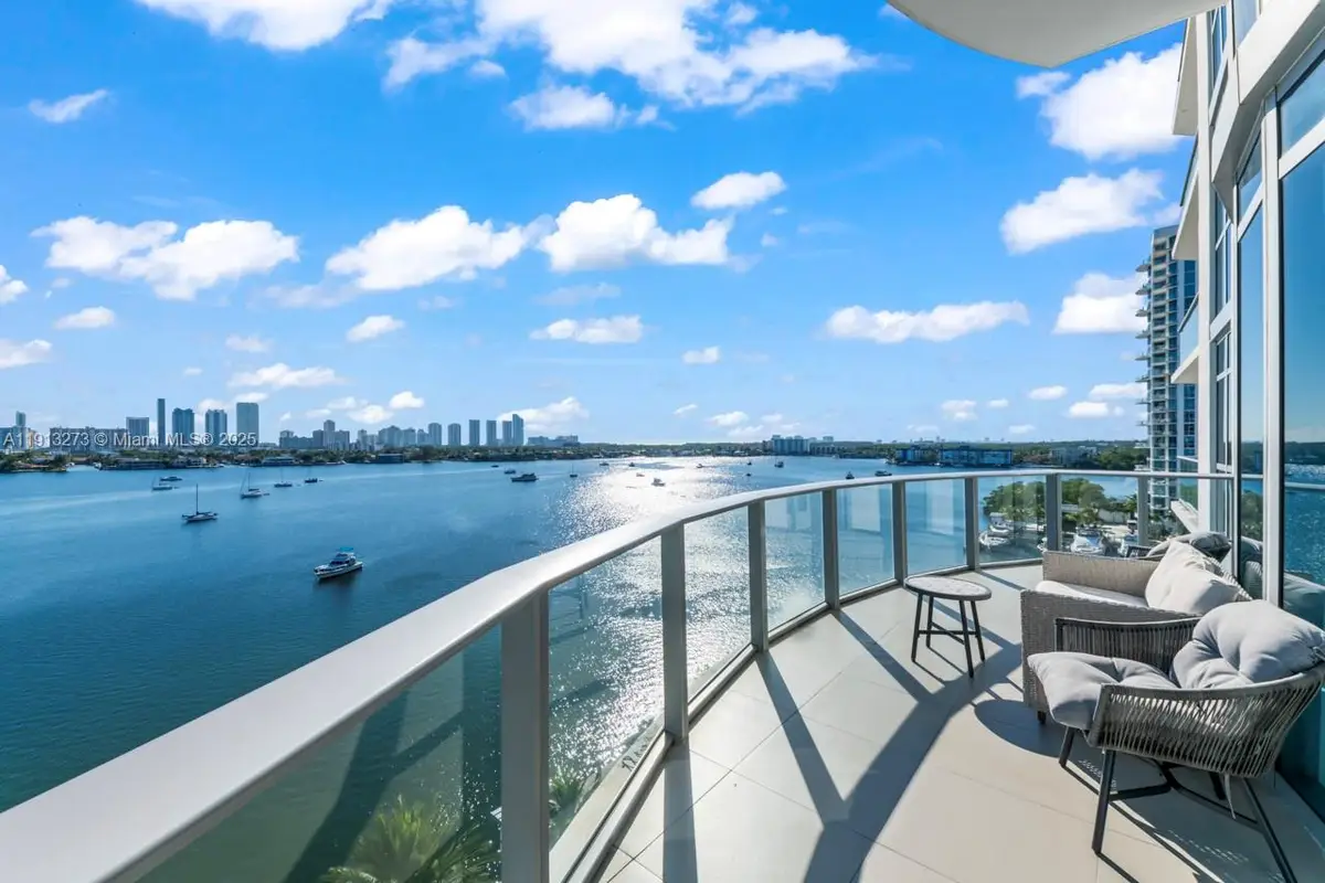 17301 Biscayne Blvd #811, North Miami Beach, FL 33160 - Image #1