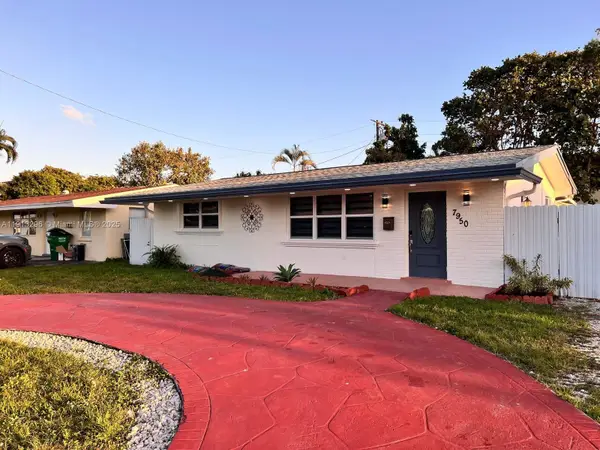 7950 NW 10th St, Pembroke Pines, FL 33024