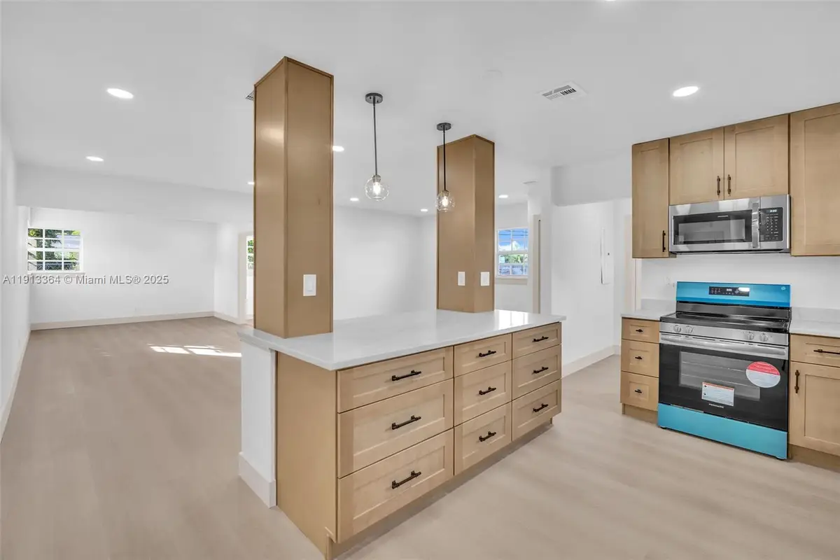 18120 NW 25th Ave, Miami Gardens, FL 33056 - Image #1