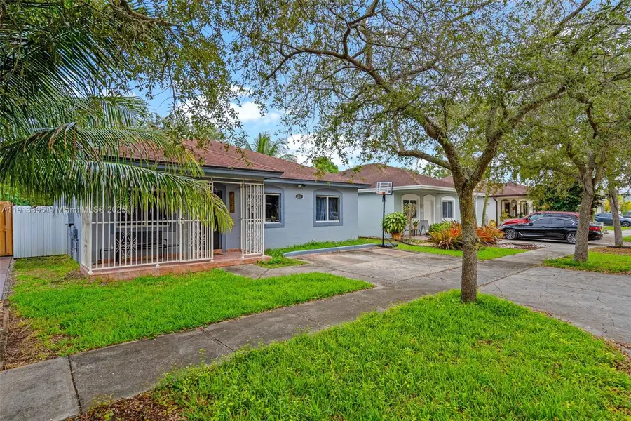 211 SW 15th Ter, Homestead, FL 33030 - Image #2