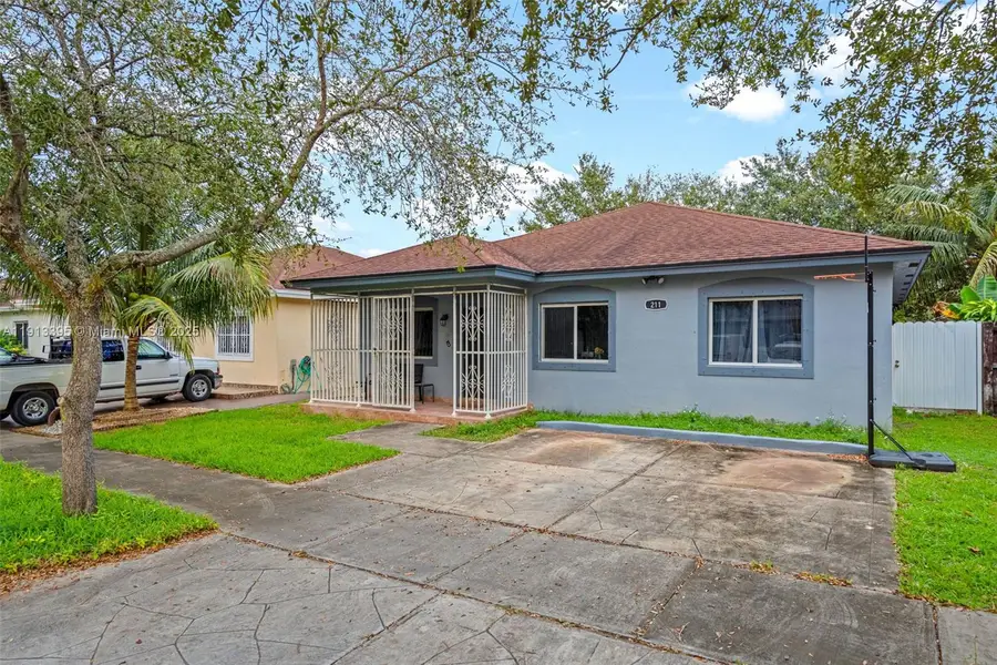 211 SW 15th Ter, Homestead, FL 33030 - Image #3