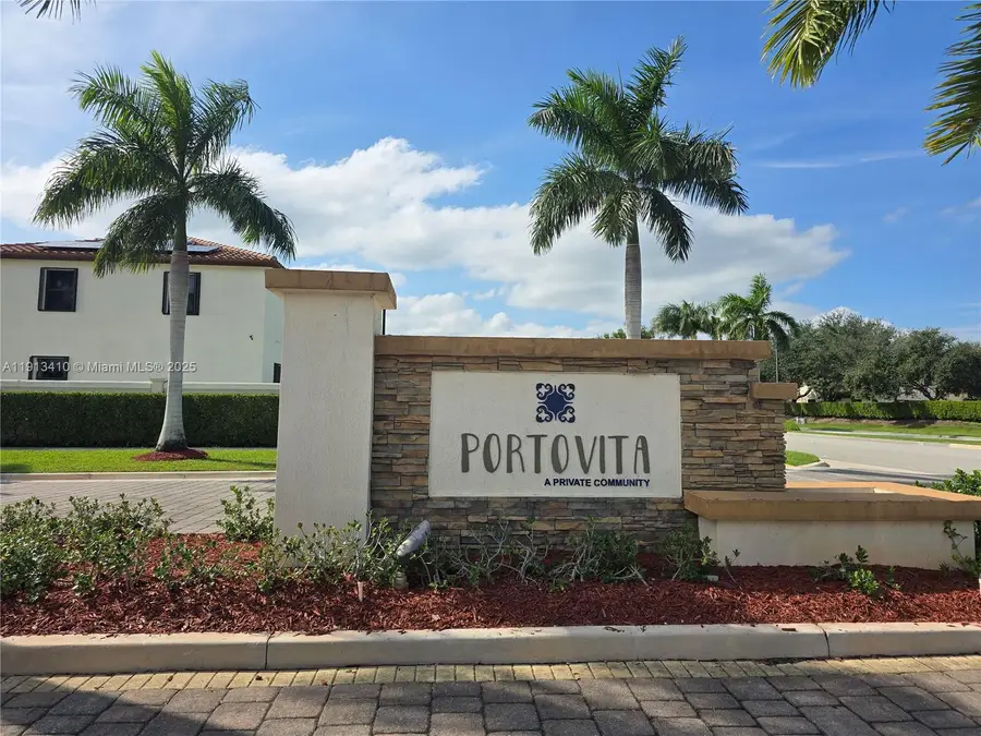 2490 SE 1st St, Homestead, FL 33033 - Image #2