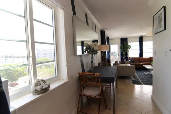 1130 11th St #6A, Miami Beach, FL 33139