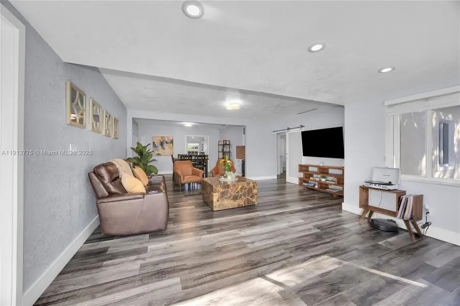 4055 SW 7th St, Miami, FL 33134 - Image #3