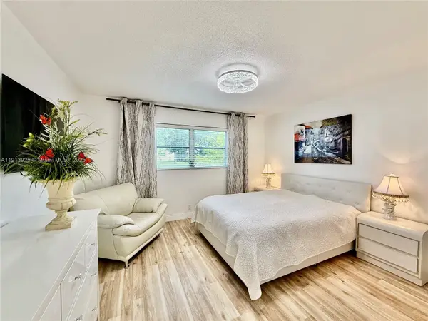 4310 NW 12th Ct #106, Lauderhill, FL 33313