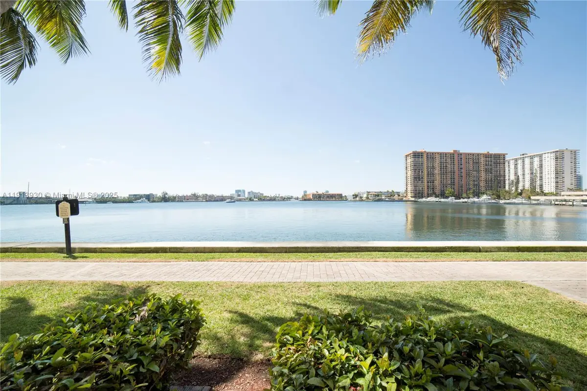 17100 N Bay Rd #1107, Sunny Isles Beach, FL 33160 - Image #1