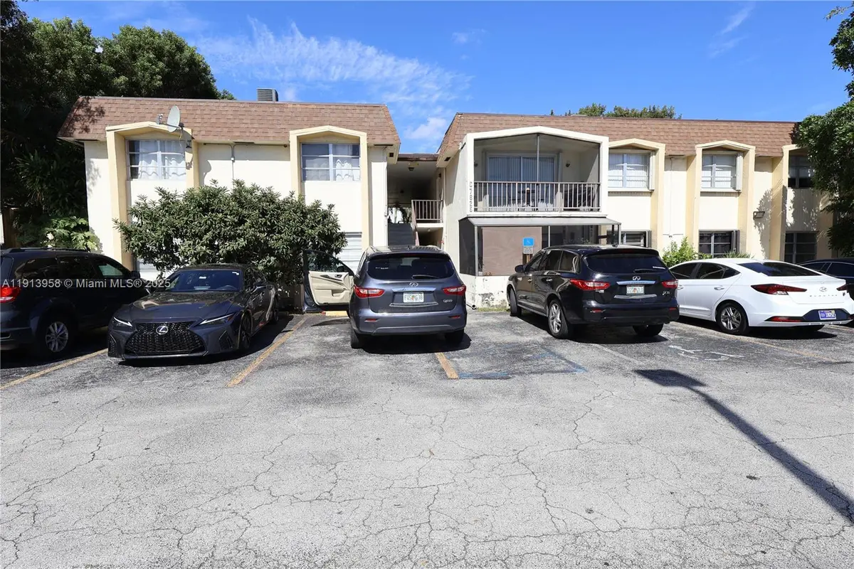 7825 Miller Dr #C211, Miami, FL 33155 - Image #1