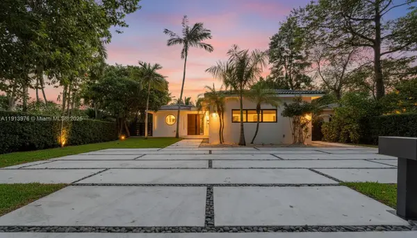 550 S Shore Dr, Miami Beach, FL 33141