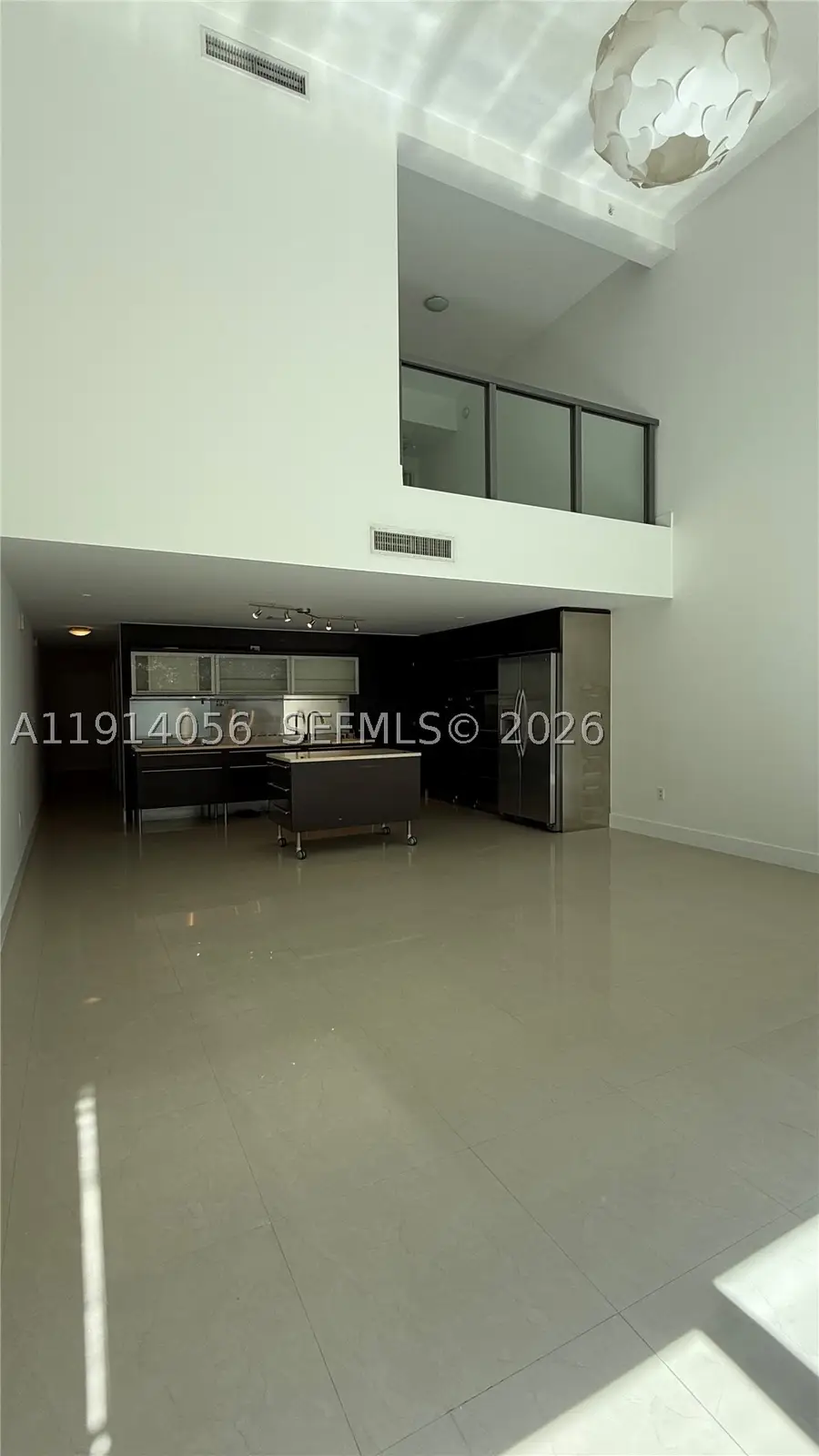 6000 Collins Ave #305, Miami Beach, FL 33140 - #3