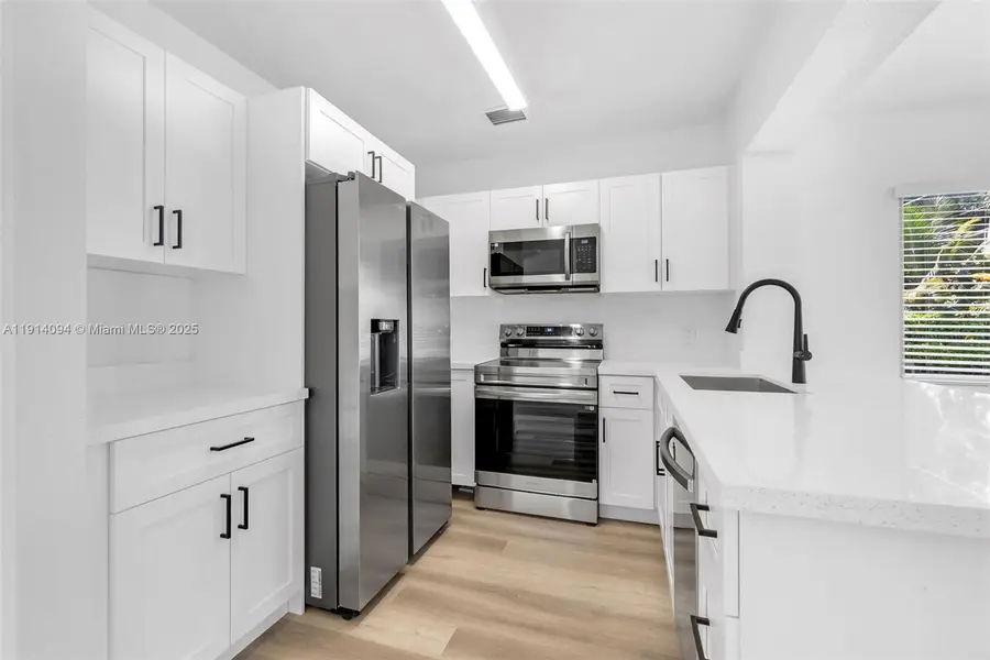 5713 Seton Dr, Margate, FL 33063 - Image #3