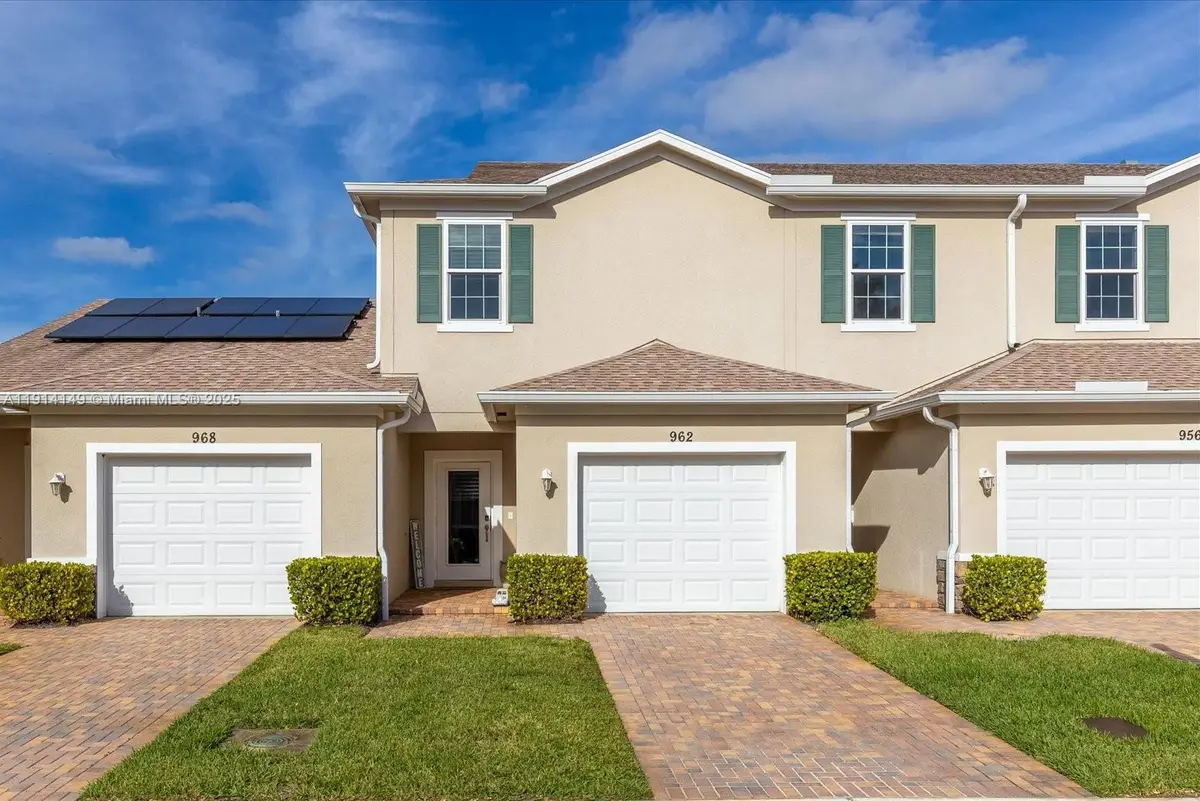 962 NE Trailside Run, Port Saint Lucie, FL 34983 - Image #1