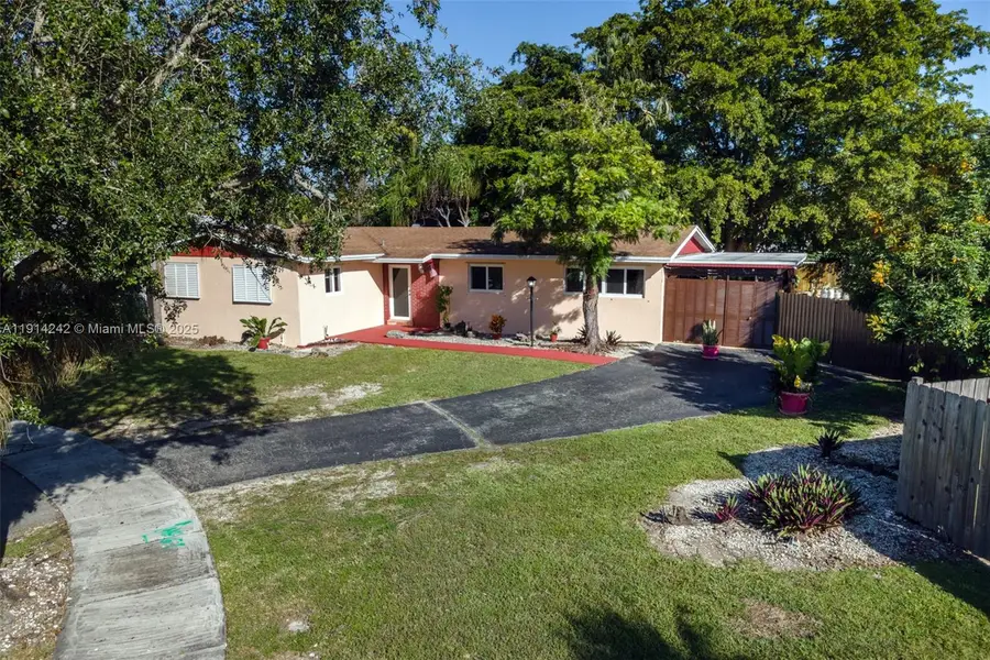 16305 SW 276th Ter, Homestead, FL 33031 - Image #3