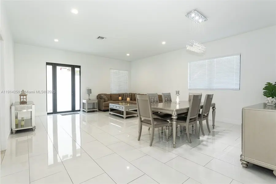 5712 SW 19th St, West Park, FL 33023 - Image #3