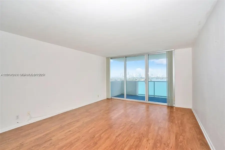 1200 West Ave #1503, Miami Beach, FL 33139 - Image #3