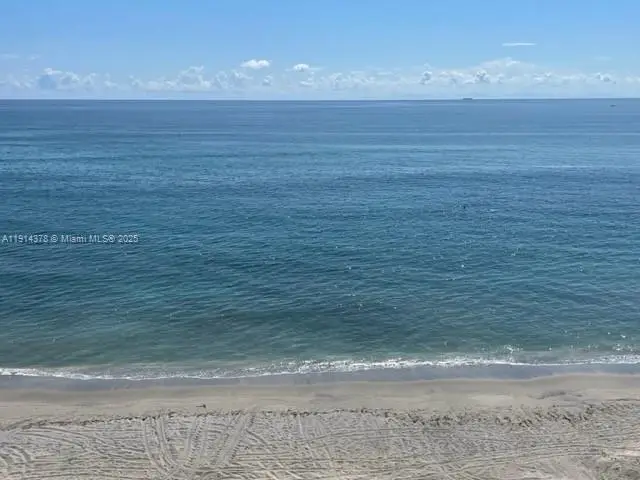 19670 Beach Rd #PHB3, Tequesta, FL 33469 - Image #2