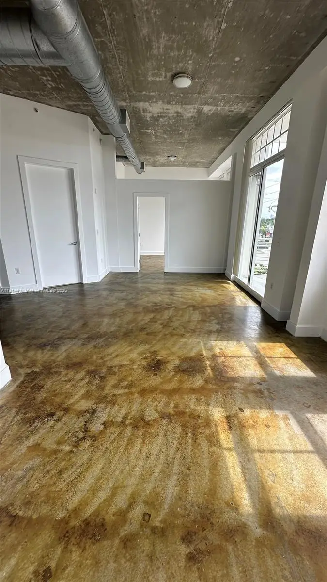 1791 NE Miami Gardens Dr #E303, Miami, FL 33179 - Image #2