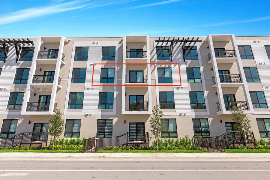 8001 NW 41st St #F-303, Doral, FL 33166 - Image #2