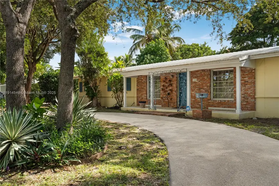 7380 SW 130th St, Pinecrest, FL 33156 - Image #2