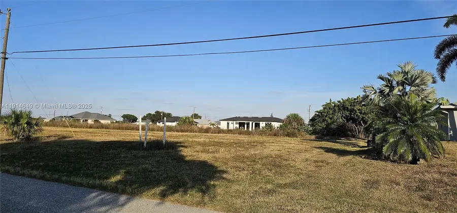 1427 NE 20 Th, Cape Coral, FL 33909 - Image #3