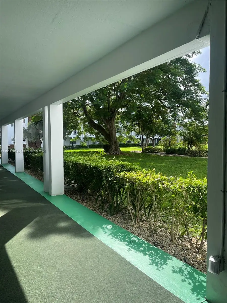 5208 NE 24th Ter #F109, Fort Lauderdale, FL 33308 - Image #2