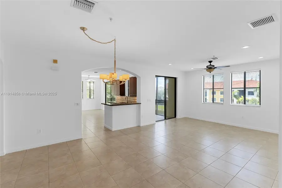 3055 NW 126th Ave #314, Sunrise, FL 33323 - Image #2