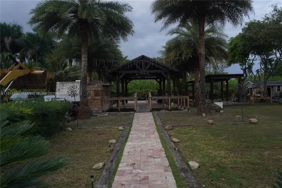 15375 Sw 209 Ave, Miami, FL 33187 - Image #2