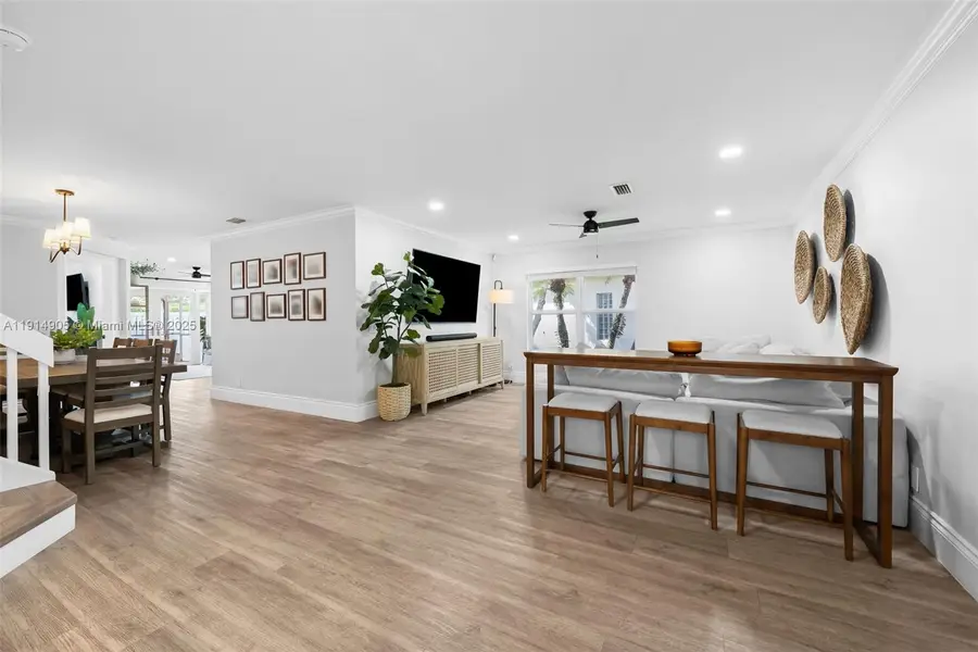 6232 NW 38th Dr, Coral Springs, FL 33067 - Image #3