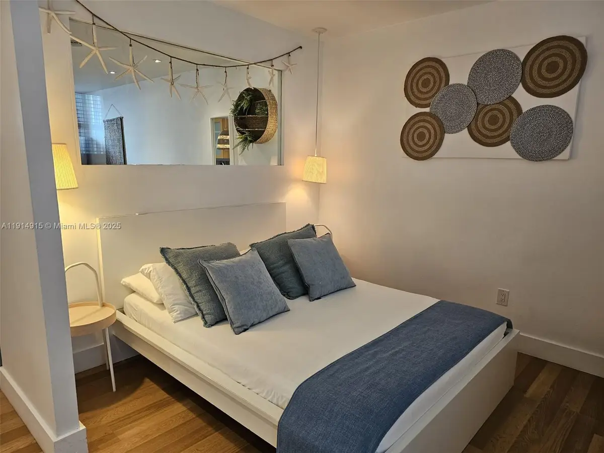 751 Collins Ave #1, Miami Beach, FL 33139 - Image #1