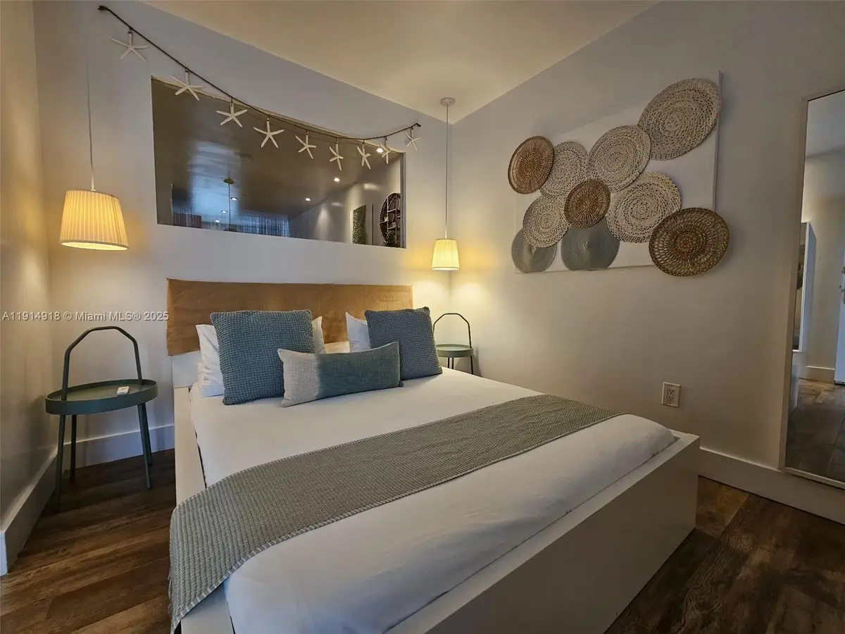 751 Collins Ave #3, Miami Beach, FL 33139 - Image #1