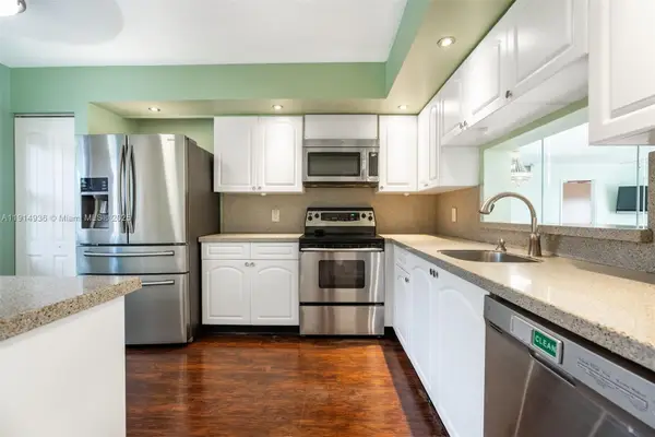 1100 SW 130th Ave #304H, Pembroke Pines, FL 33027