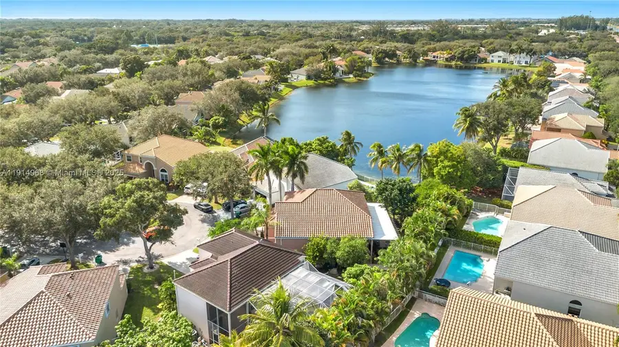 7908 NW 63rd Way, Parkland, FL 33067 - Image #2