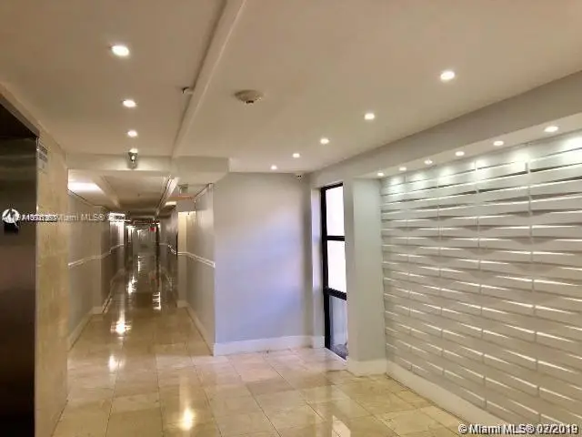 17021 N Bay Rd #803, Sunny Isles Beach, FL 33160 - Image #3