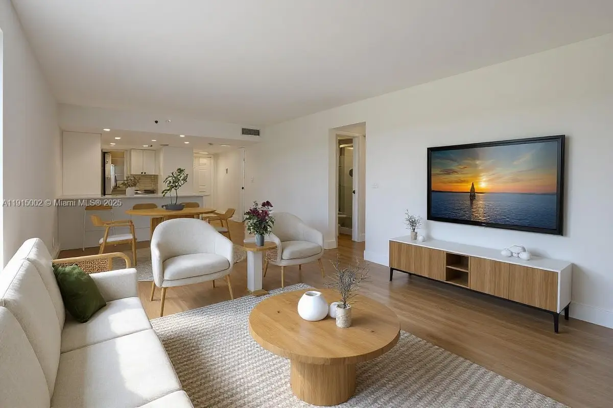 3300 W Rolling Hills Cir #701, Davie, FL 33328 - Image #1