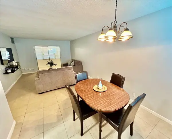 2213 NE 1st Ct #203, Boynton Beach, FL 33435