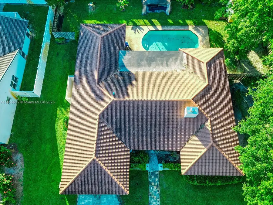 284 NW 92nd Ave, Coral Springs, FL 33071 - Image #3