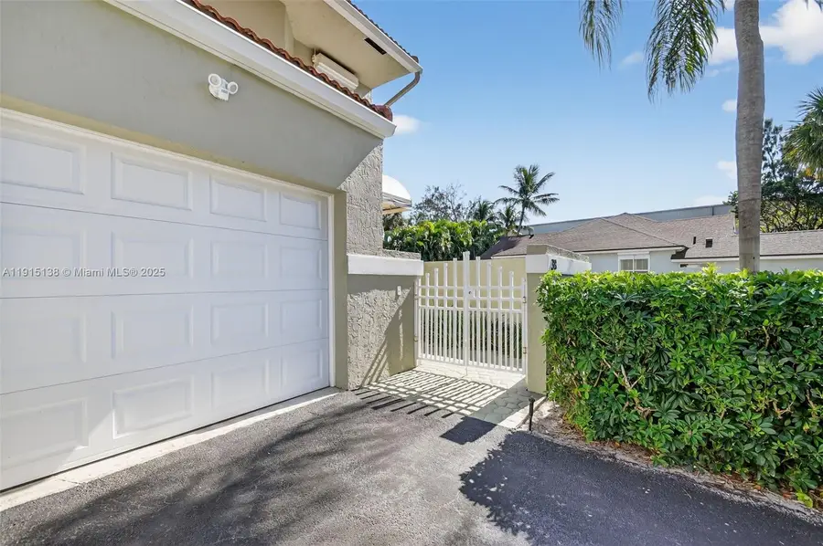 38 S Lakeshore Dr, Hypoluxo, FL 33462 - Image #3