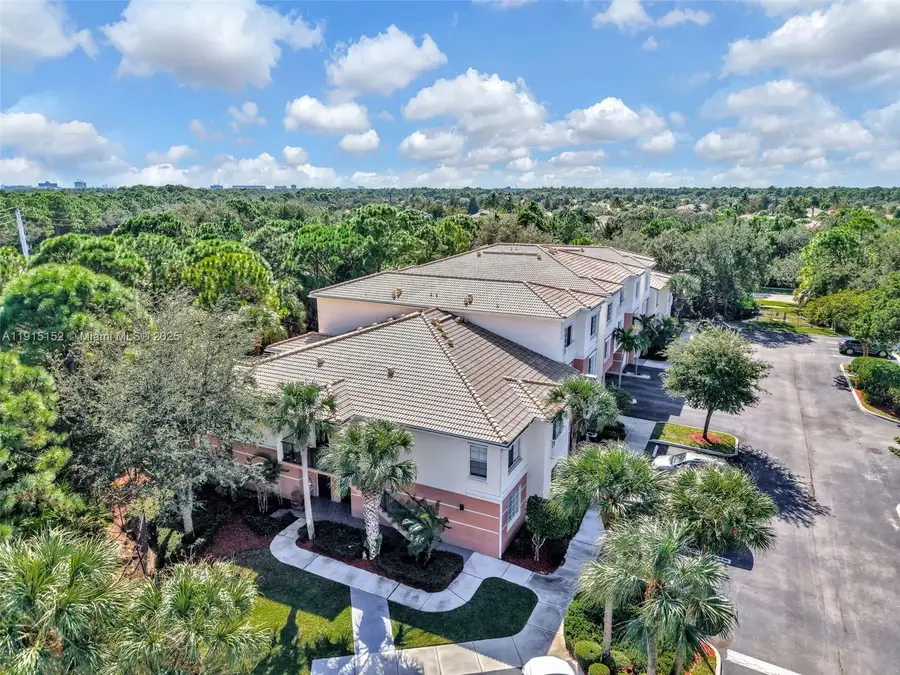 2101 E Myrtlewood Cir E #2101, Palm Beach Gardens, FL 33418 - Image #3