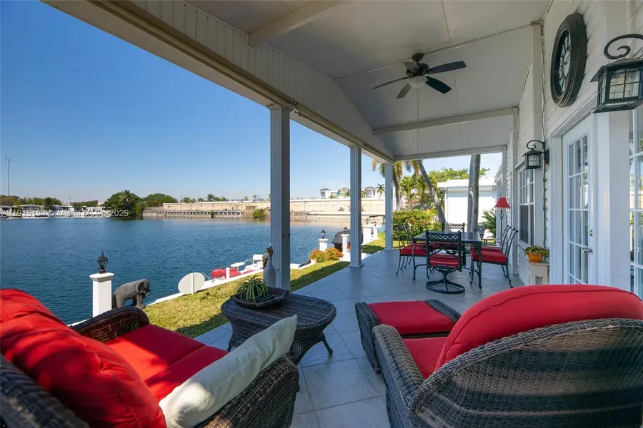 112 Lake Shore Dr, Pembroke Park, FL 33009 - Image #3