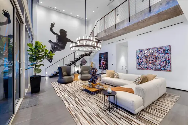 250 NW 24th St #PHA, Miami, FL 33127