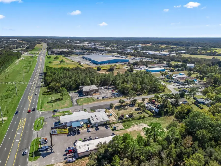 9594 SE Maricamp Road, Ocala, FL 34472 - Image #3