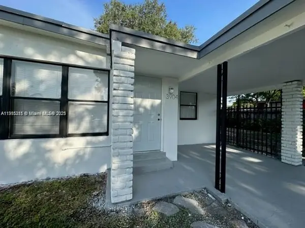 3904 SW 58th Ave, West Park, FL 33023