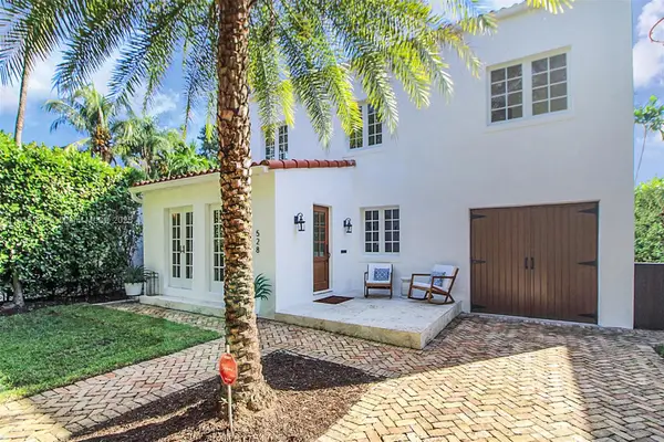 528 Navarre Av, Coral Gables, FL 33134