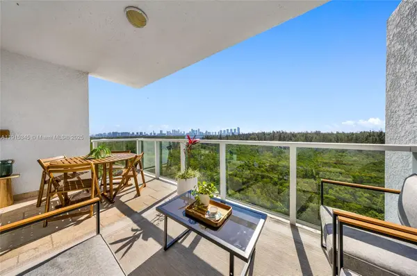 14951 Royal Oaks Ln #901, North Miami, FL 33181