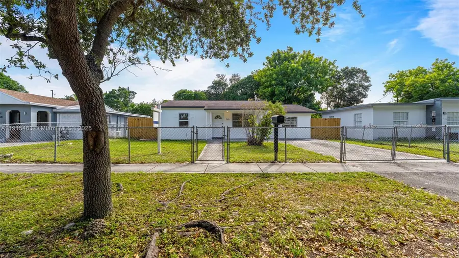 760 NW 126th St, North Miami, FL 33168 - Image #2